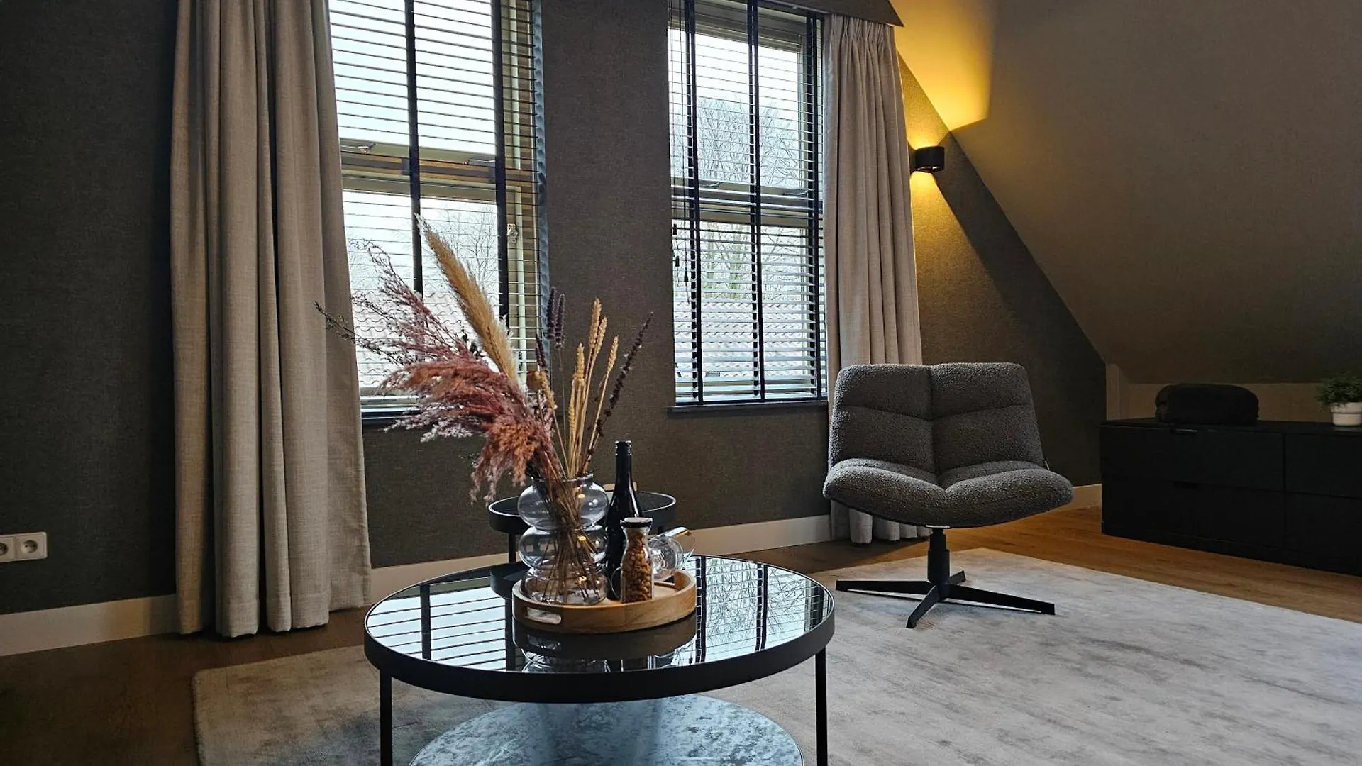Guest Room Утрехт 0*,